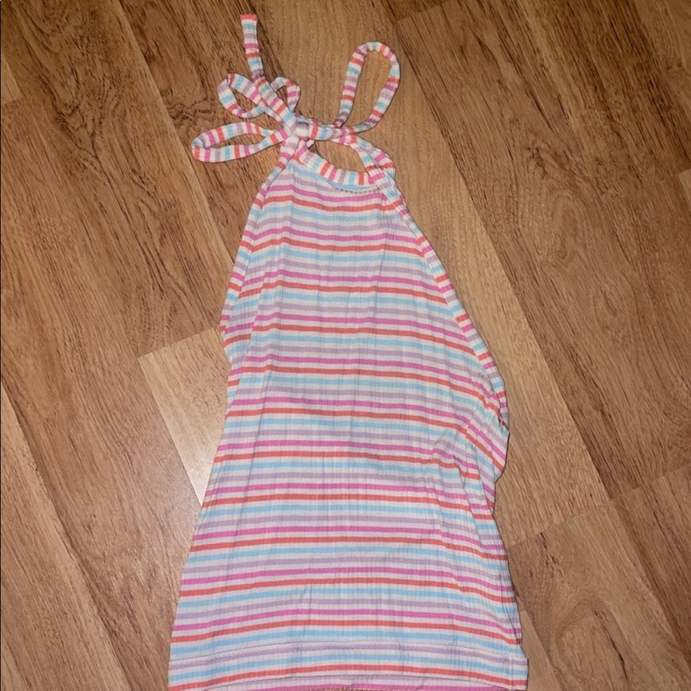 American eagle crop top, ties around neck. Worn once. Perfect condition. Size XS